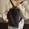 Simple Toast Bag Large Capacity Diagonal Cross Shoulder Small Square Bag Solid Color Sports Yoga Backpack for Students